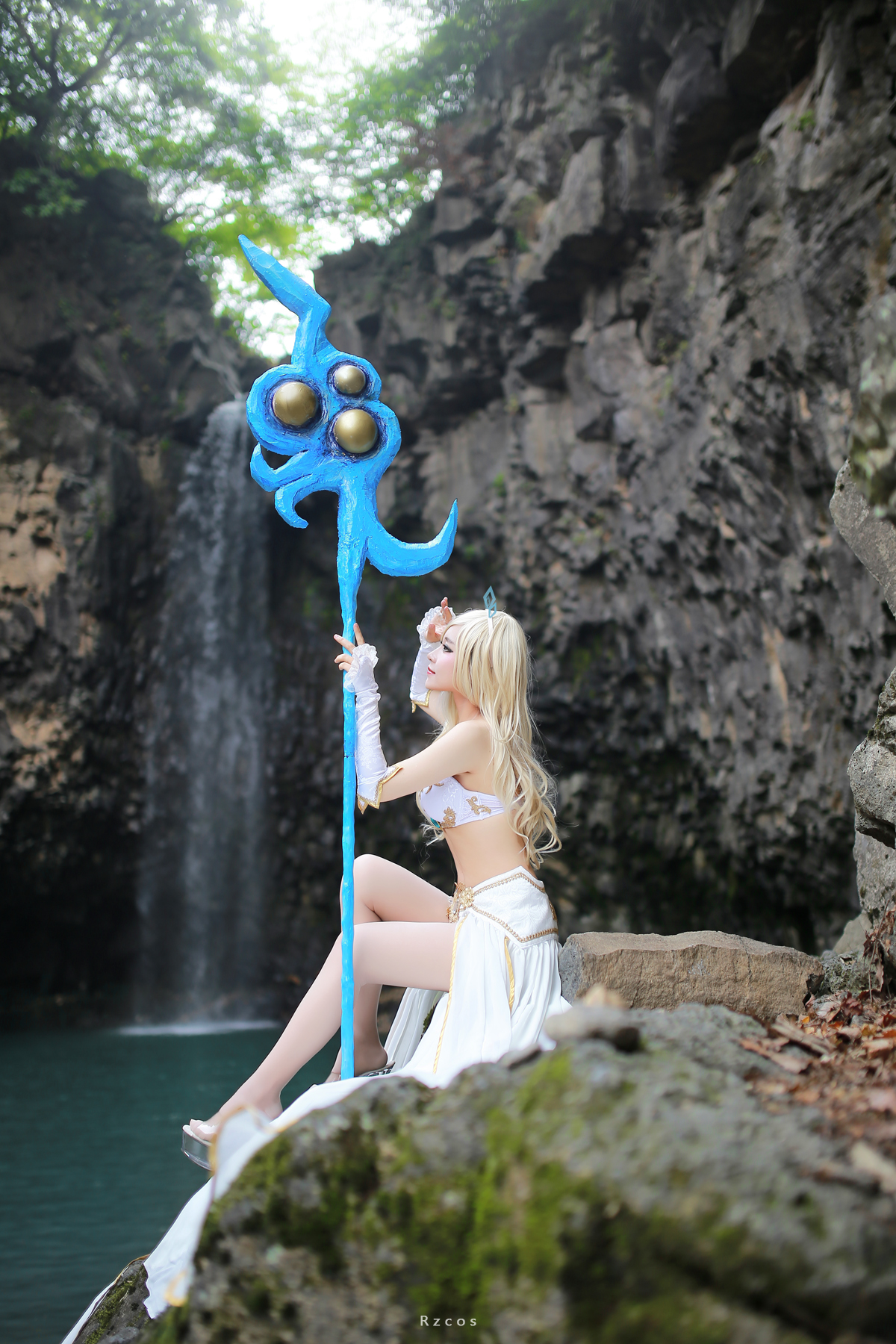 Janna-cosplay-1 copy