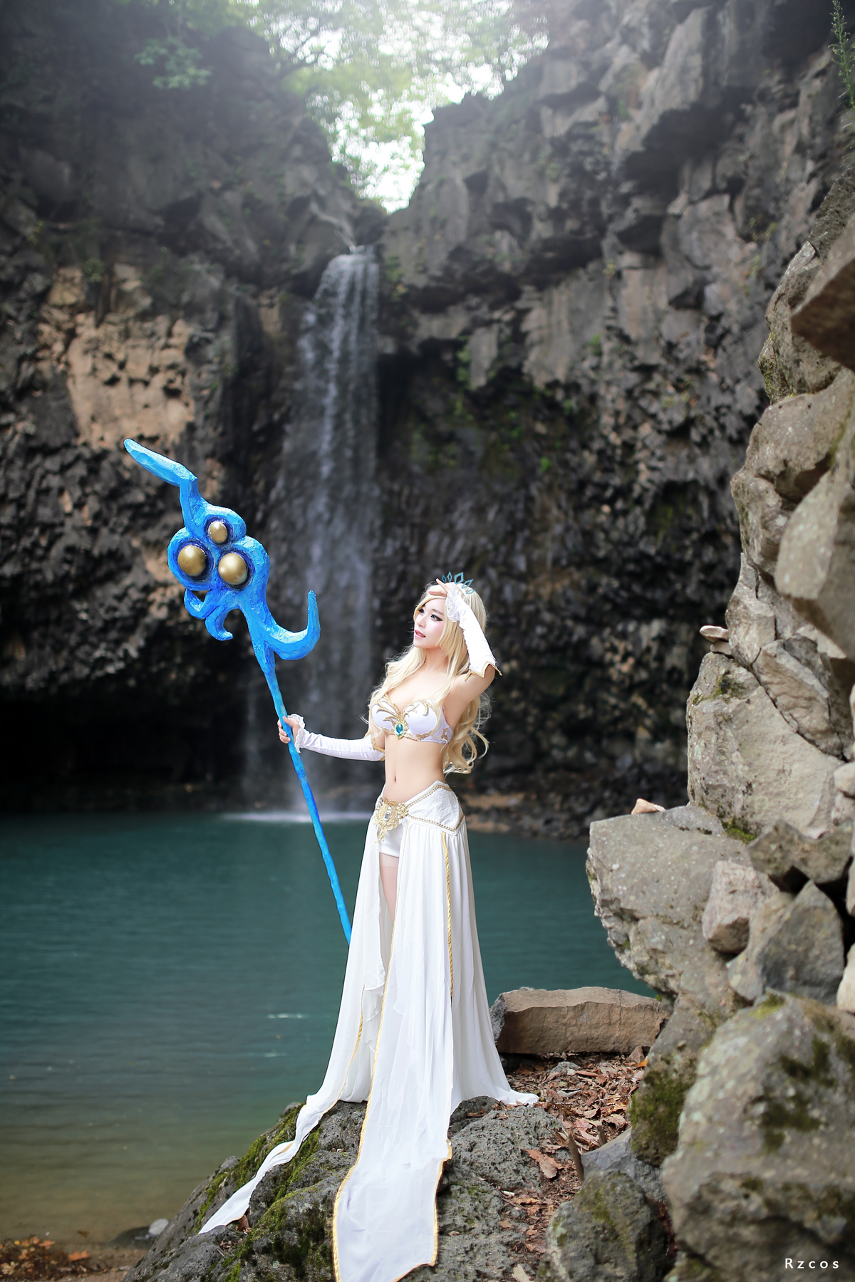 Janna-cosplay-2 copy